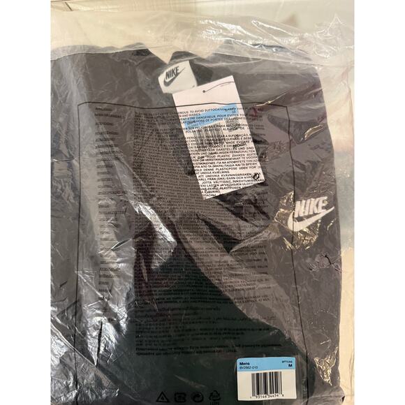 NEW Nike Club Fleece Crew BV2662-010 Black Men's Size M Sweatshirt Pullover - Picture 3 of 5